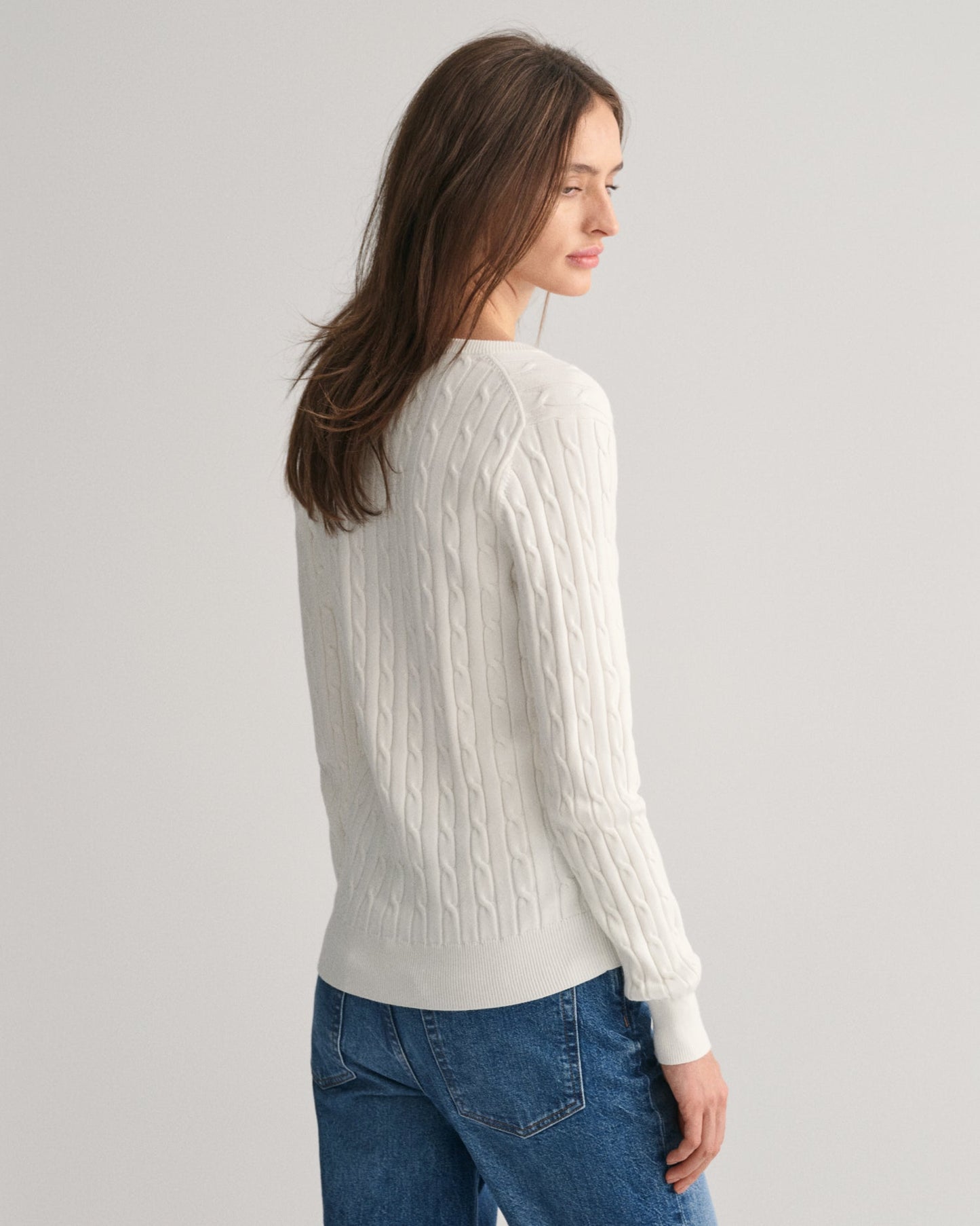 Pull col V en maille torsadée en coton extensible pour femme - EGGSHELL 