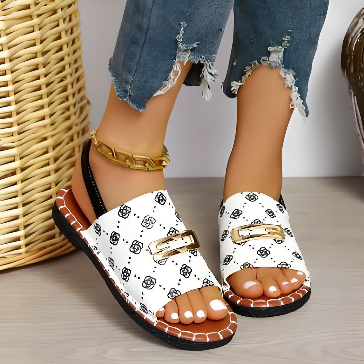 Women’s Plus Size Elastic Band Beach Flat Sandals