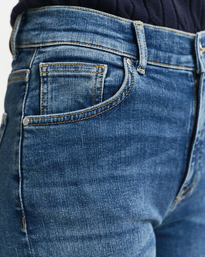 Slim Fit Cropped Jeans