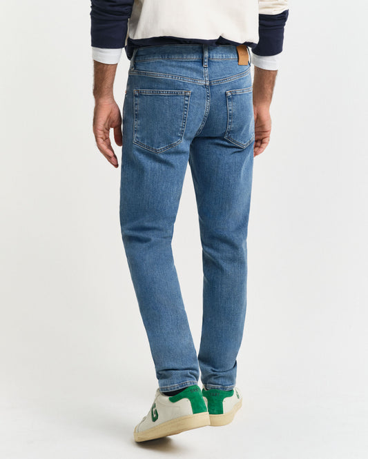 Slim Fit Clean Wash Jeans