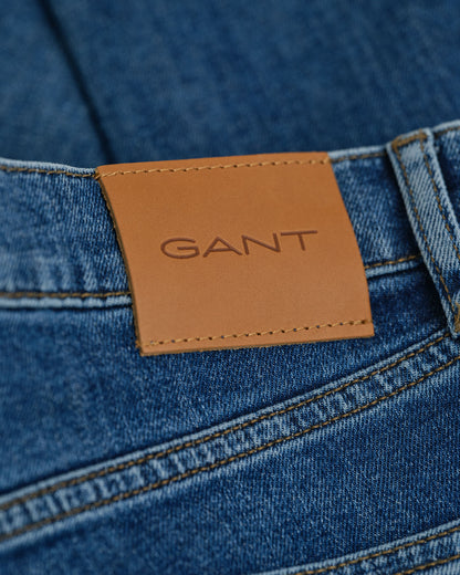 Slim Fit Clean Wash Jeans